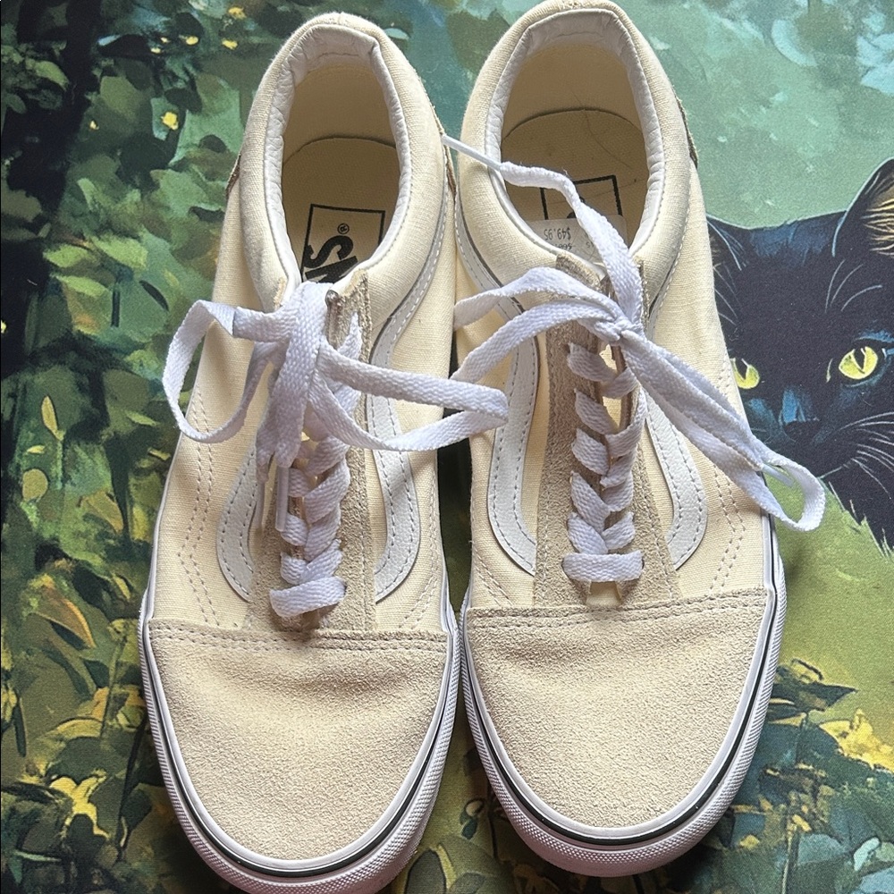 Vans Women's Cream Canvas Sneakers size 7.5